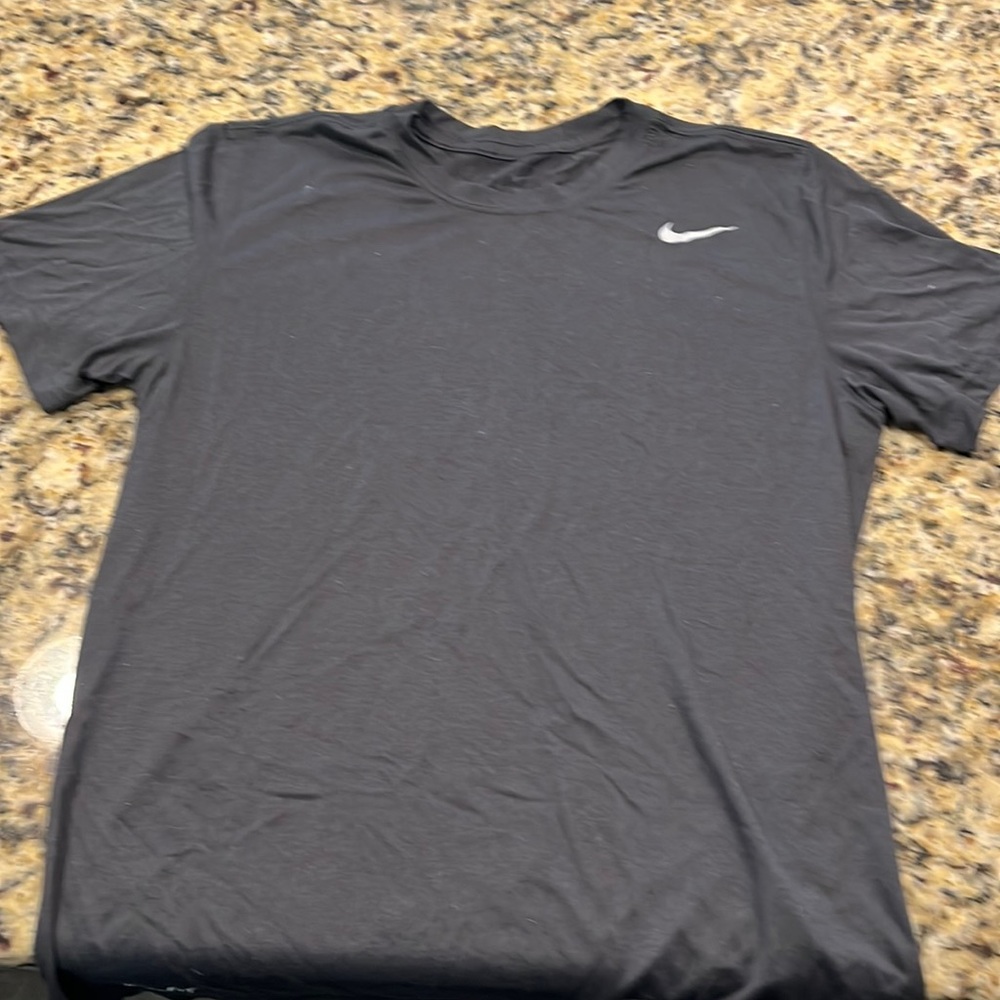 Nike mens athletic shirt